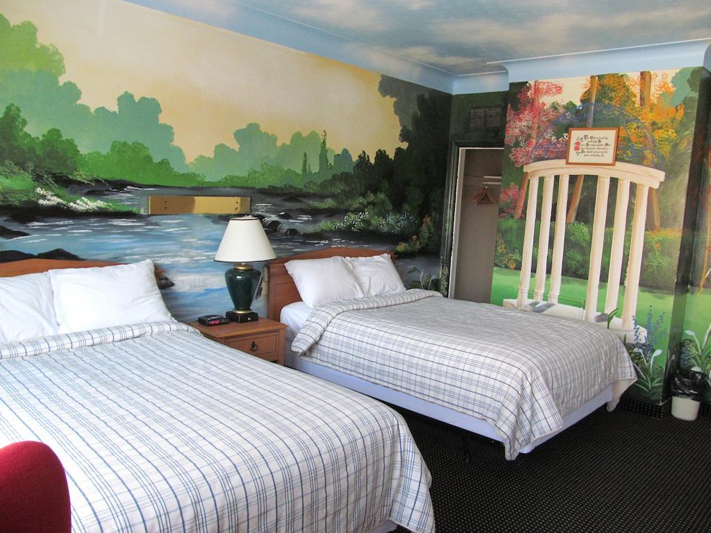 Knights Inn London Ontario Экстерьер фото
