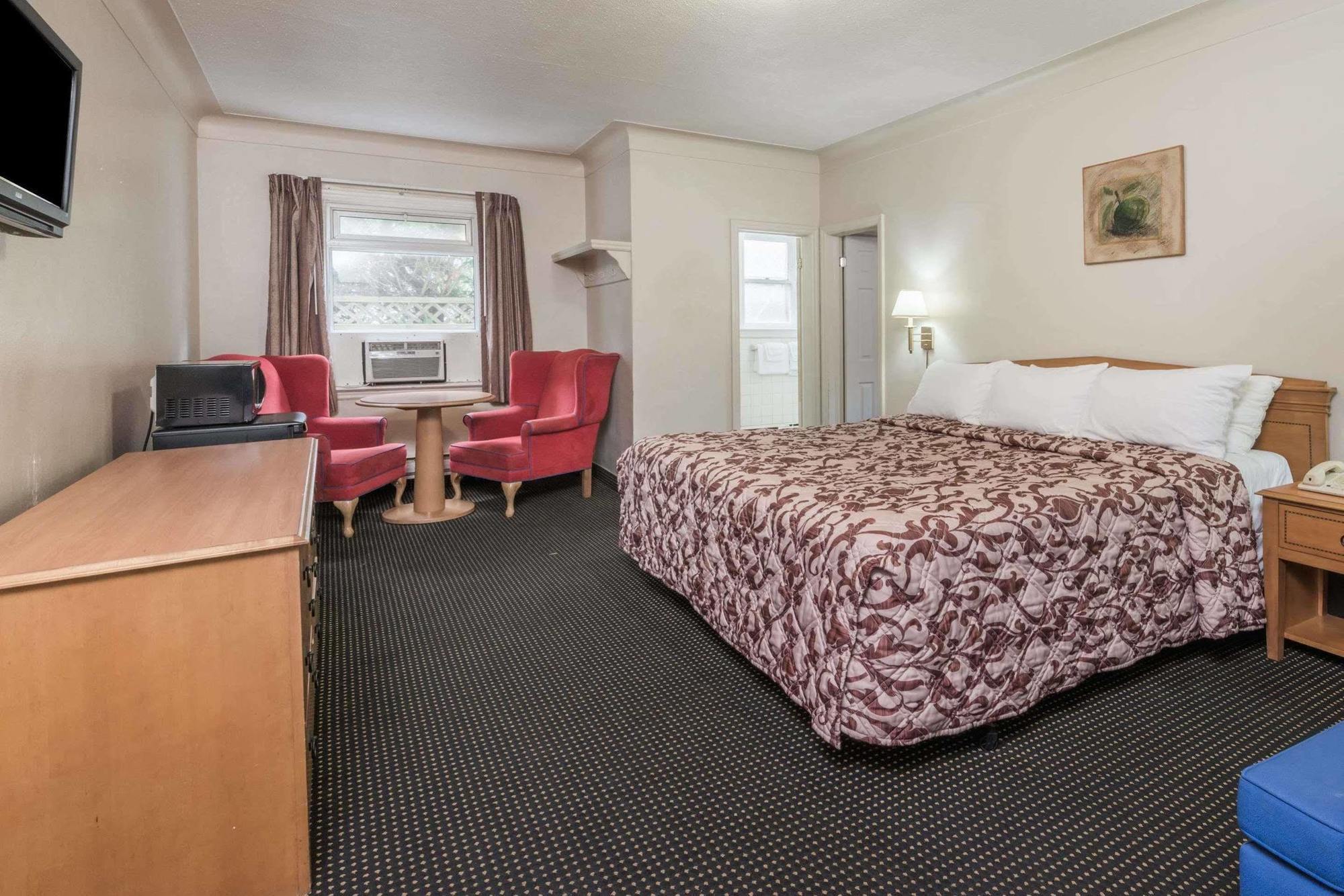 Knights Inn London Ontario Экстерьер фото